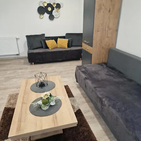 Ubytovanie Cerenany Apartmán Cerenany