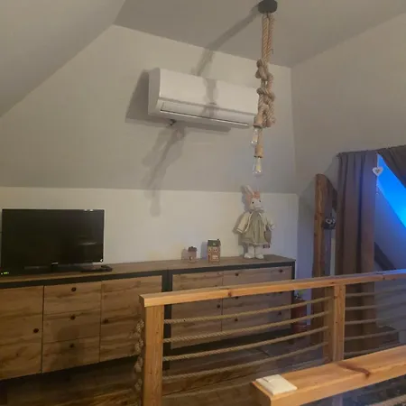 Apartman Ubytovanie Cerenany